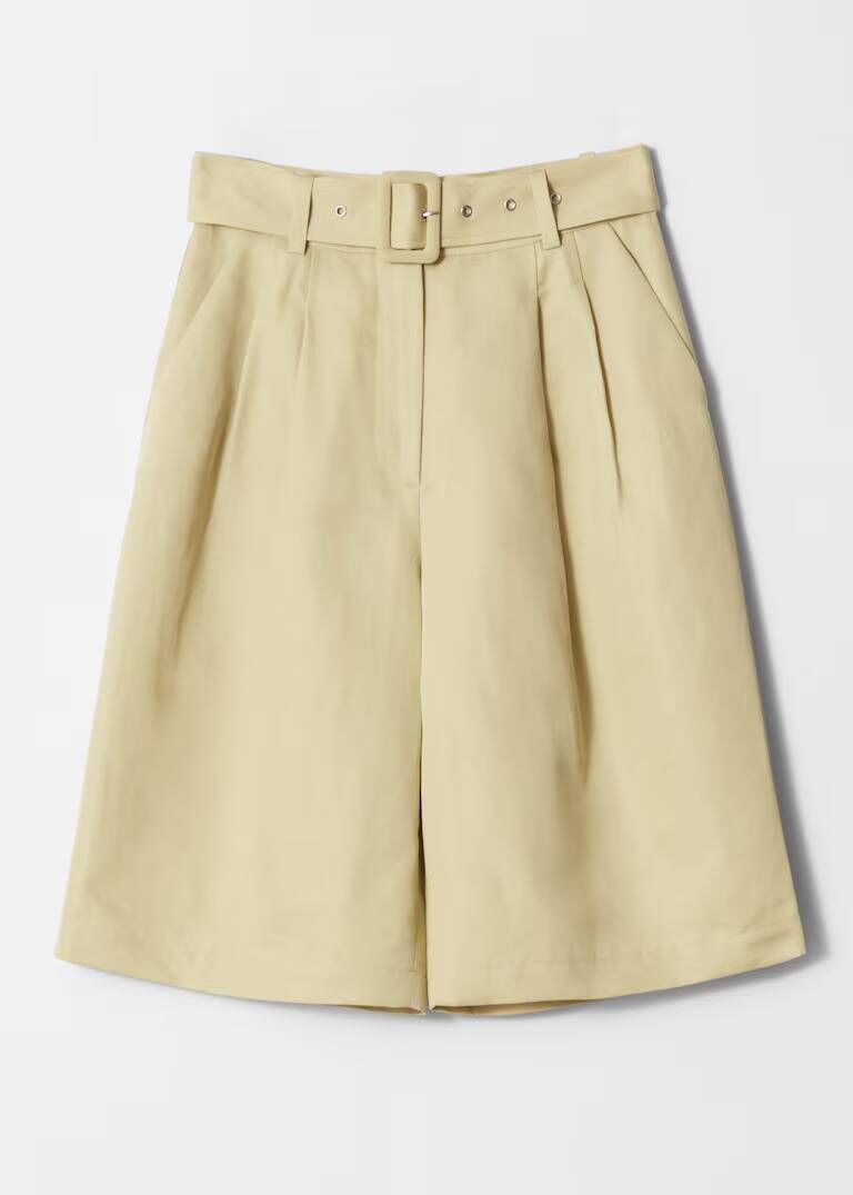 Wide-leg Bermuda shorts, &amp; Other Stories, €69