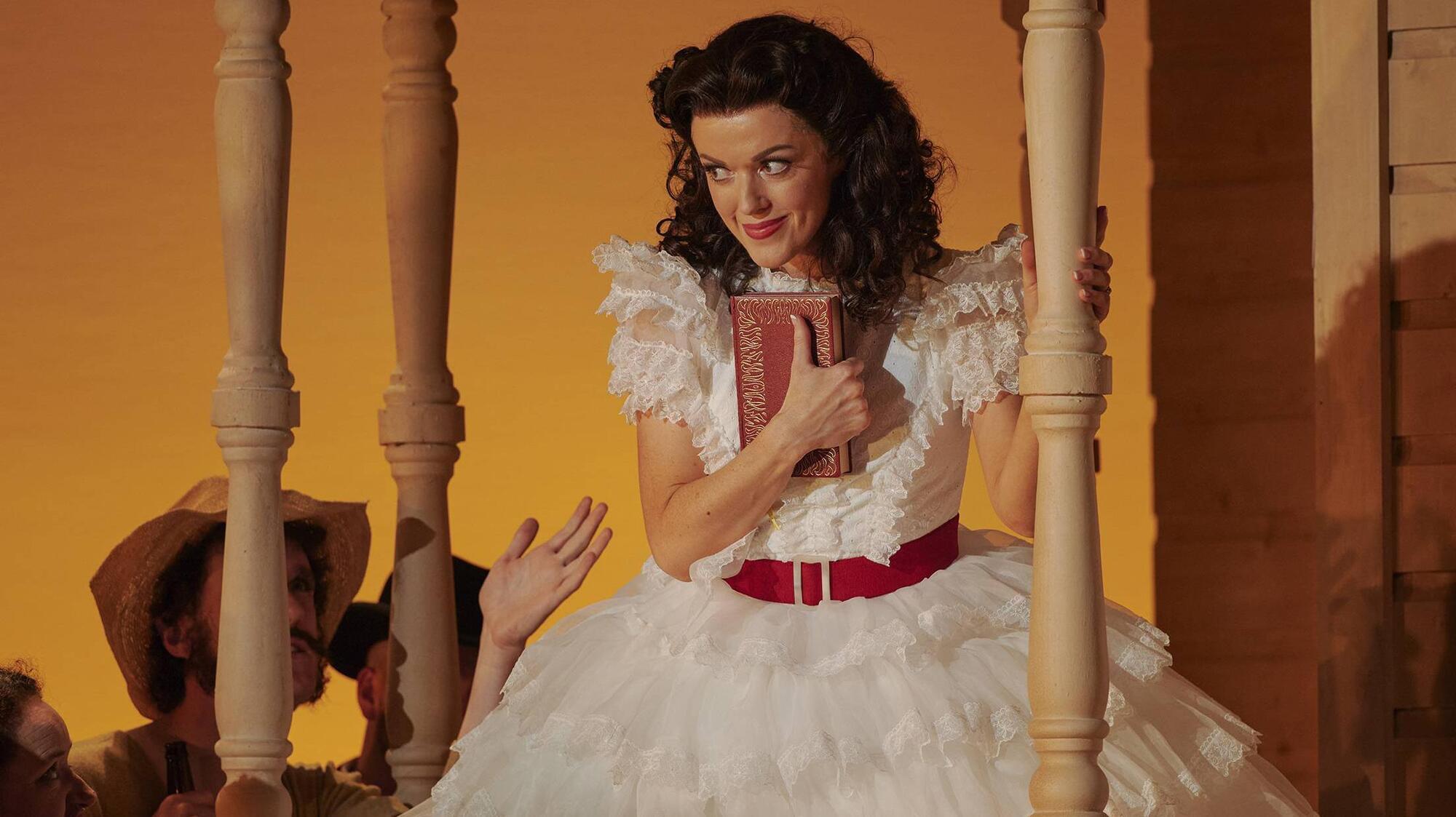 Opera review: INO take on l'Elisir d'Amore provides ridiculously good fun 