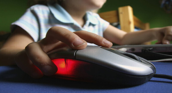 Half of Irish pre-teens on social media 'have lied about their age'