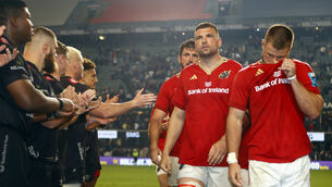 <p>Tadhg Beirne (C) of Munster. Pic: Steve Haag Sports/Steve Haag/Inpho</p>