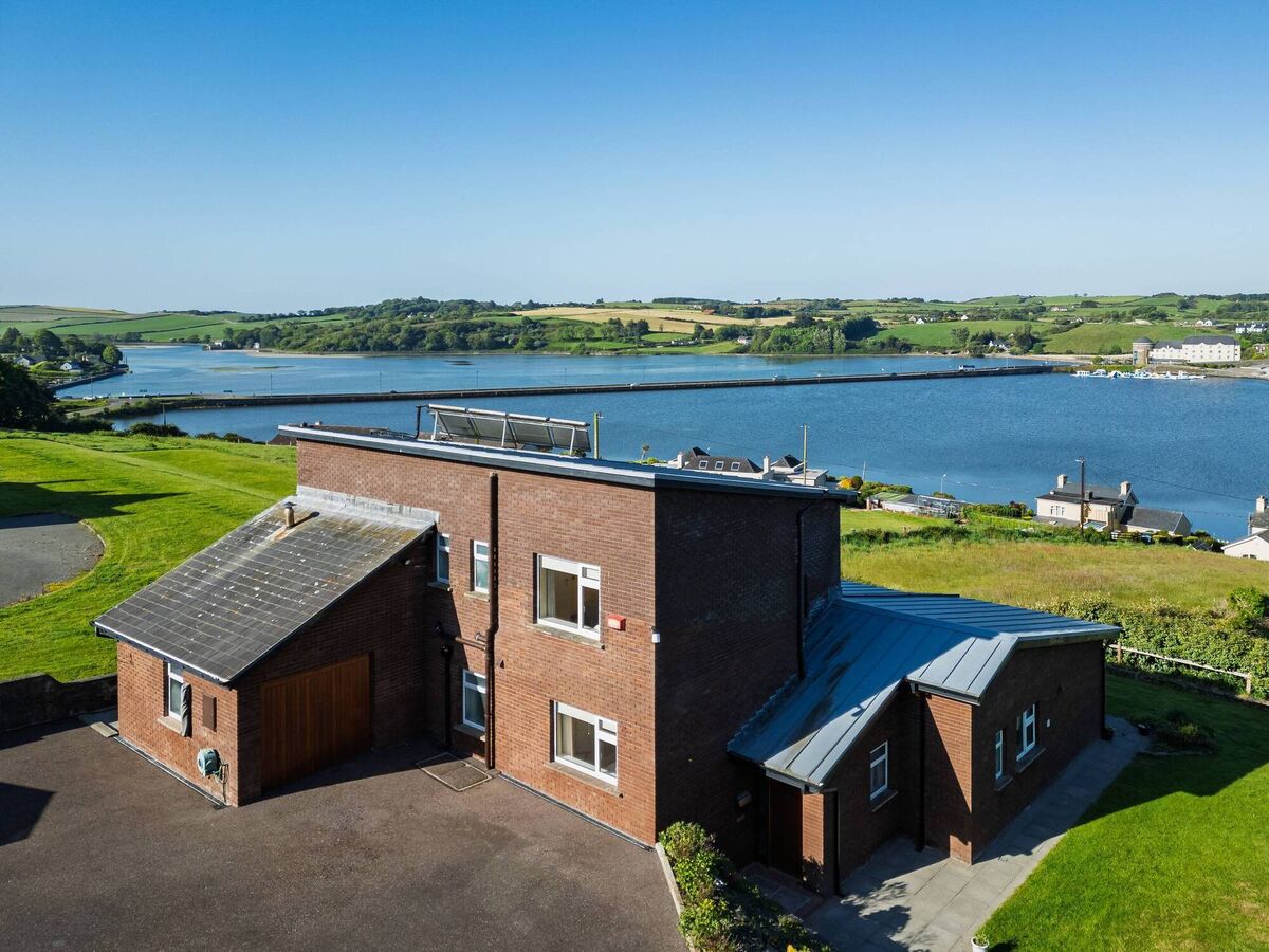 Rear view of Burgatia house 