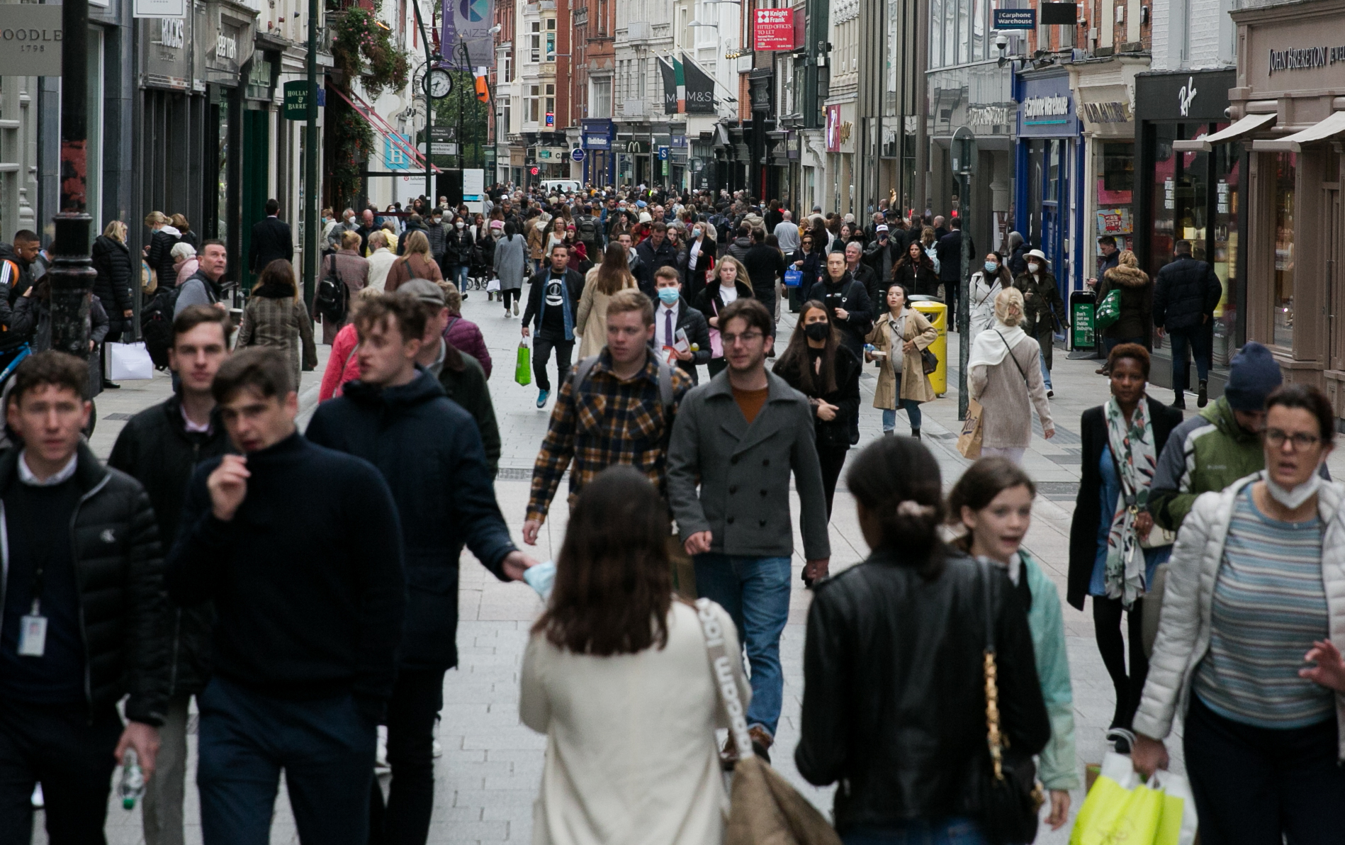 Unemployment drops as Ireland's labour market shows resilience to ...