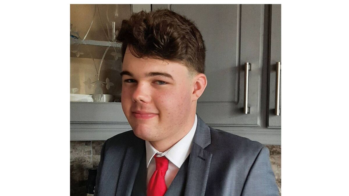 Gardaí have been piecing together the last hours of 22-year-old Evan Fitzgerald since Sunday when he fired a shotgun inside Fairgreen Shopping Centre in Carlow before turning the gun on himself. Gardaí have been piecing together the last hours of 22-year-old Evan Fitzgerald since Sunday when he fired a shotgun inside Fairgreen Shopping Centre in Carlow before turning the gun on himself.