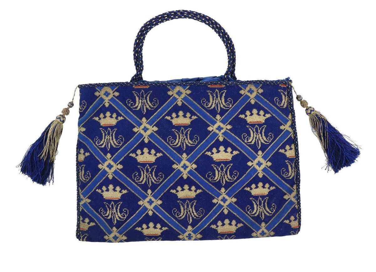 A 19th-century French gold brocade royal blue carriage bag owned by Queen Maria Amalia.