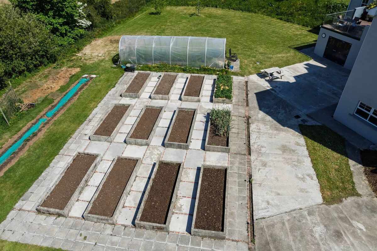 You make your bed(s) .....and compost too You make your bed(s) .....and compost too