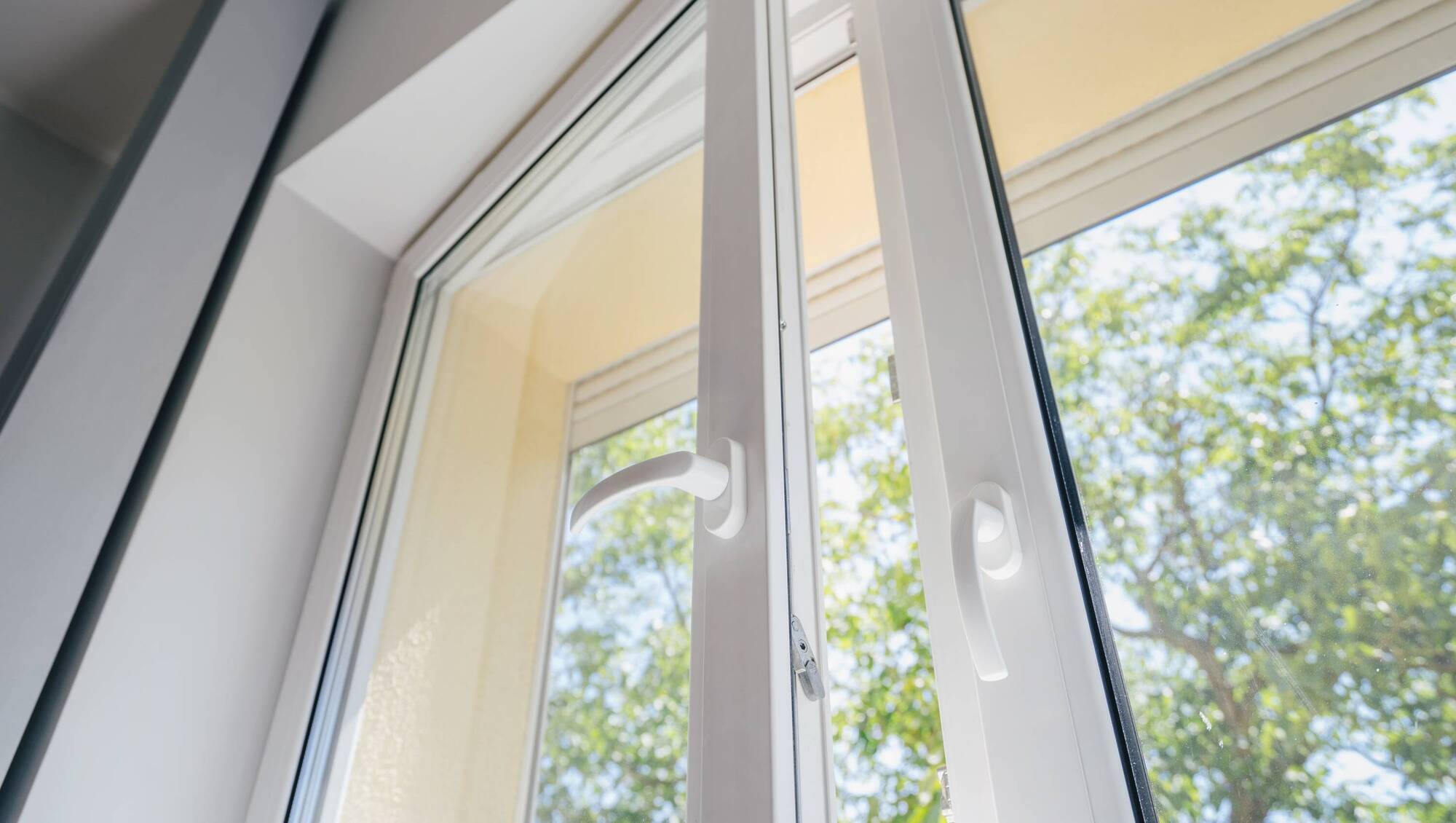 Home Q&A: What's the best and fastest way to clean windows?