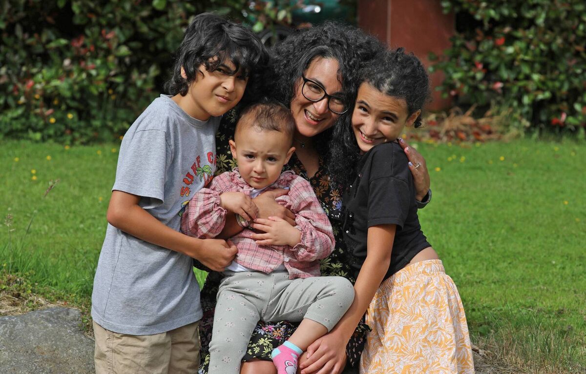 Jihane Petticrewe and her children Savannah, Lyla & Harley at their home outside Kilnaleck, Co. Cavan. Picture: Lorraine Teevan Jihane Petticrewe and her children Savannah, Lyla & Harley at their home outside Kilnaleck, Co. Cavan. Picture: Lorraine Teevan