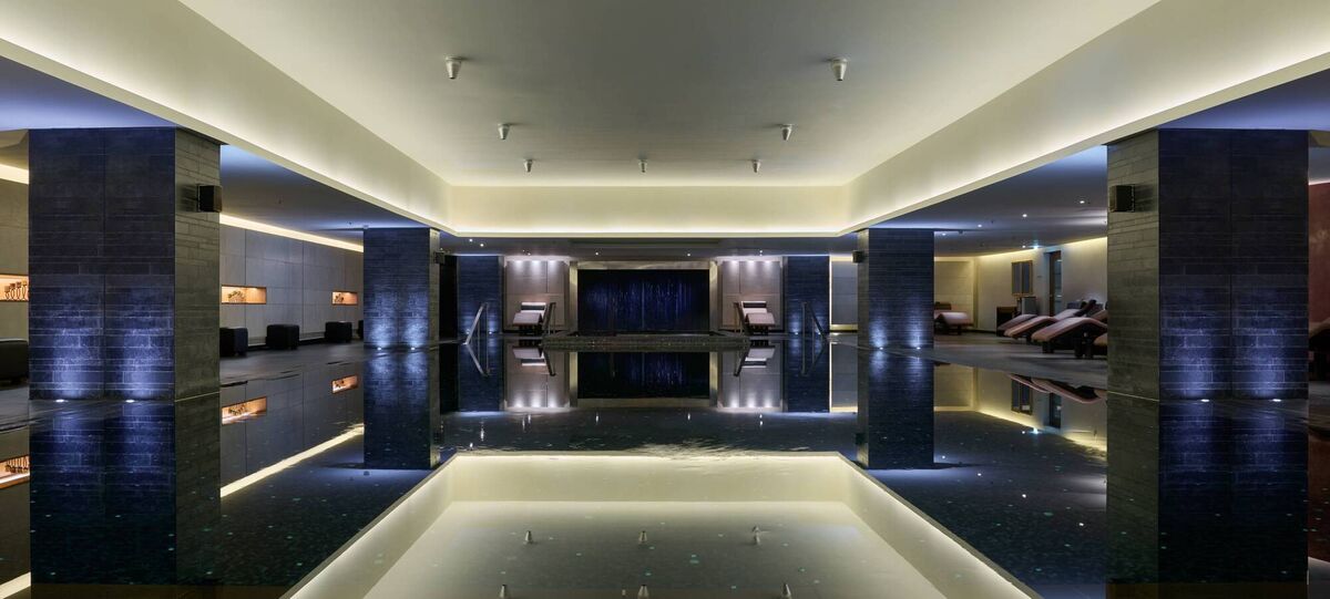 The Swarovski-lit pool at Espa.