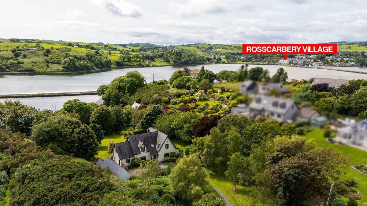 Strand yourself in high style at Rosscarbery's Warren Blue Flag beach