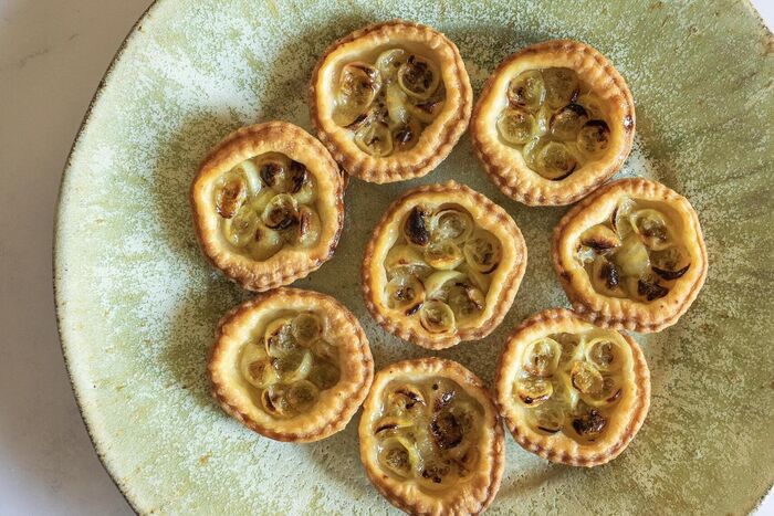 JR Ryall's Green Gooseberry Tartlets