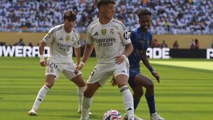 <p>Real Madrid's Arda Guler controls the ball during the Club World Cup group H soccer match between Real Madrid and Al Hilal in Miami.</p>