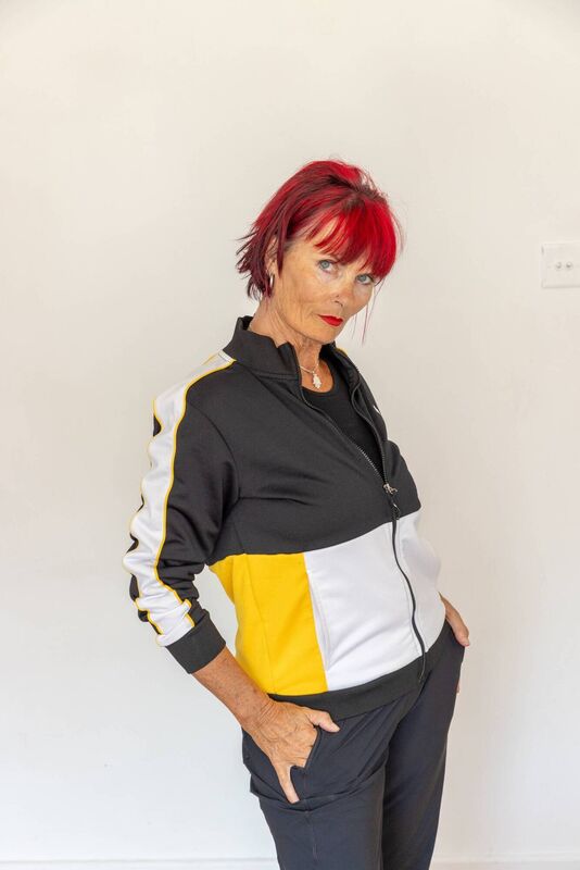 Suzanne Harrington: Every Friday for the past three months, I have been sticking a tiny needle into my stomach. Suzanne Harrington: Every Friday for the past three months, I have been sticking a tiny needle into my stomach.