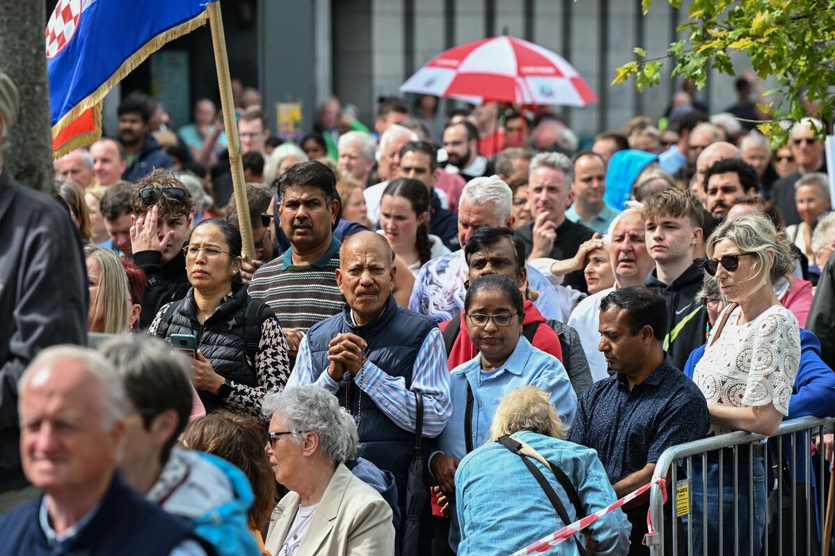 Faithful Catholics gathered in great numbers along the Grand Parade for the concluding Mass of the Cork Eucharistic Procession 2025. Picture: Chani Anderson Faithful Catholics gathered in great numbers along the Grand Parade for the concluding Mass of the Cork Eucharistic Procession 2025. Picture: Chani Anderson