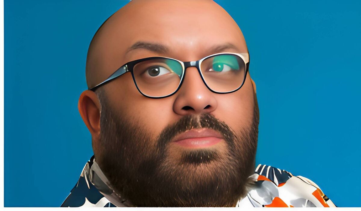 Simon Clayton, husband of Mary Bourke. 