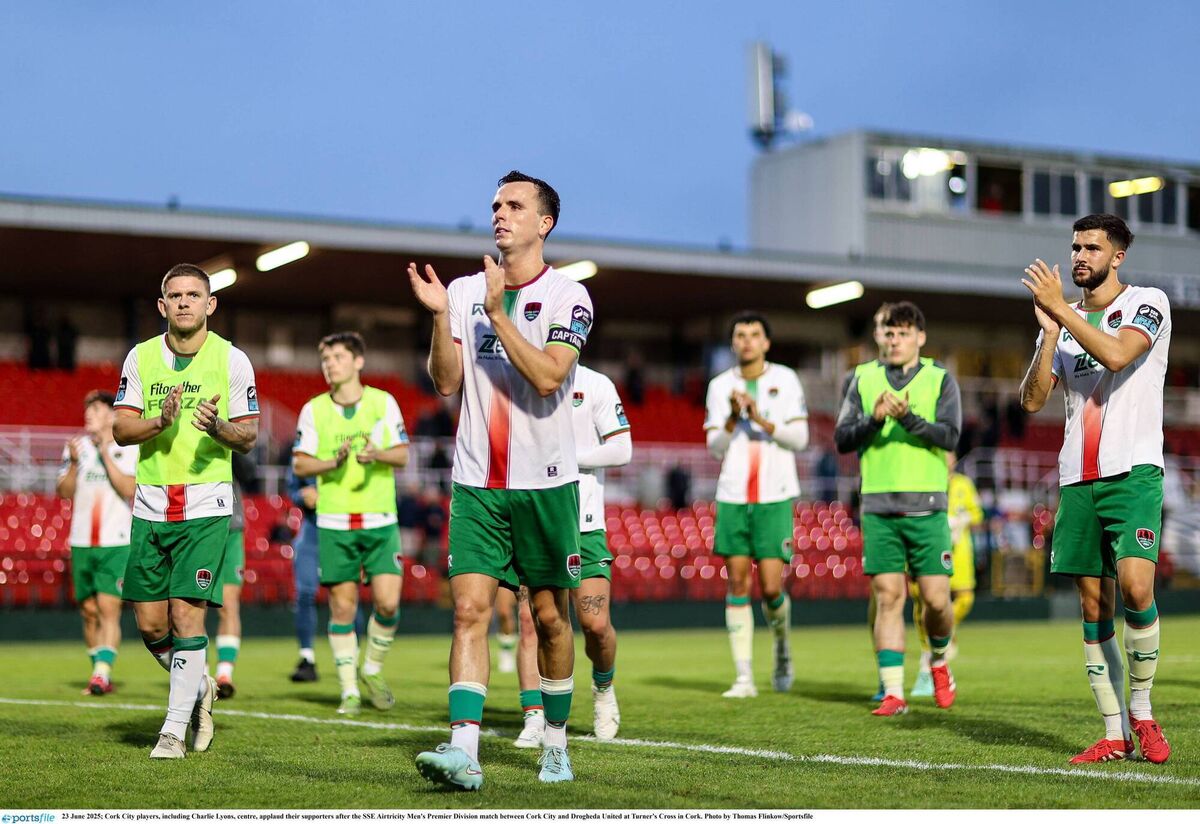 CONNECTION: Cork City players, including Charlie Lyons, centre, applaud their supporters after the Premier Division draw with Drogheda United at Turner's Cross. Pic: Thomas Flinkow/Sportsfile