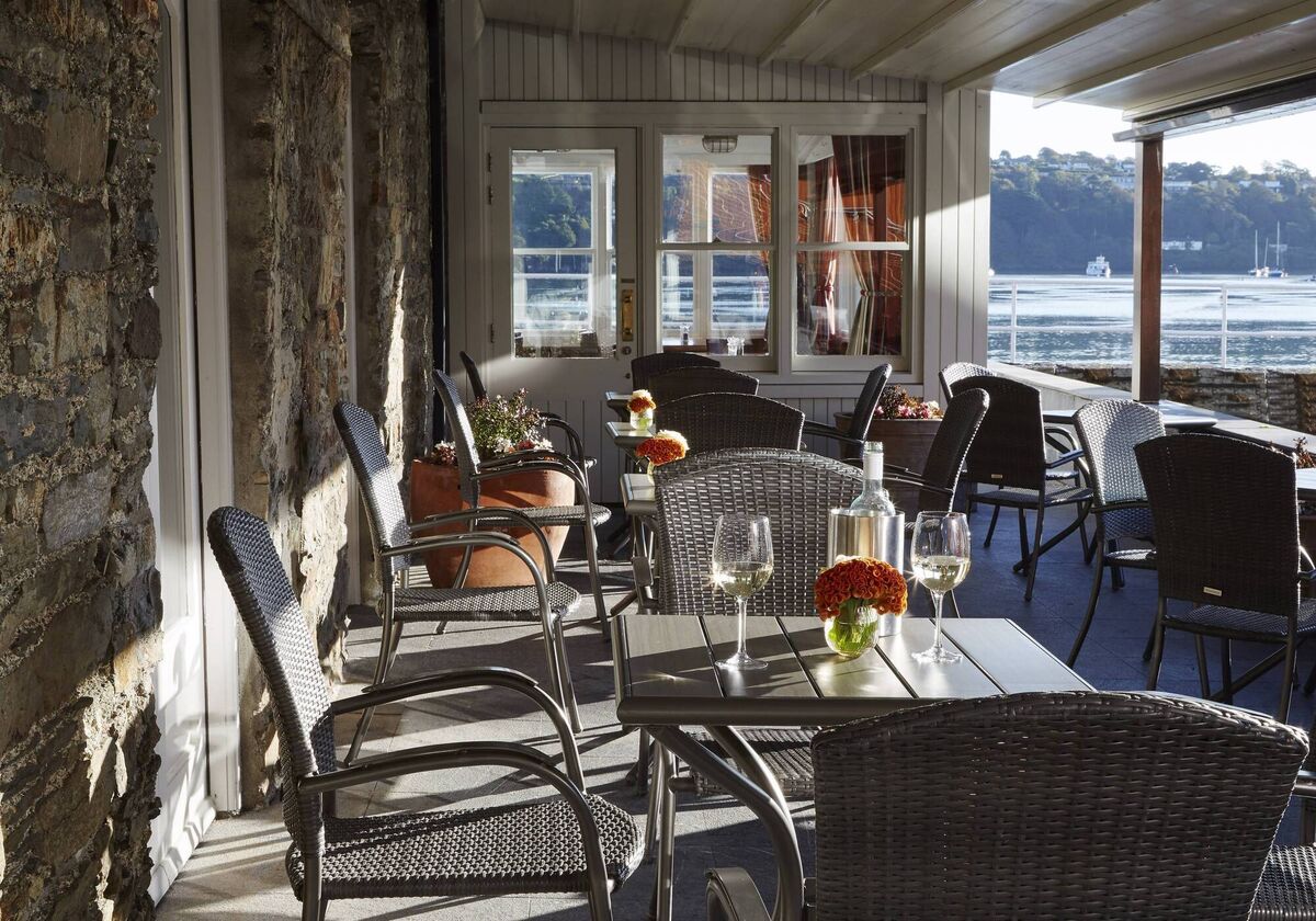 Treat yourself to an al fresco fine dining experience on the waterfront at Trident Hotel, Kinsale. 