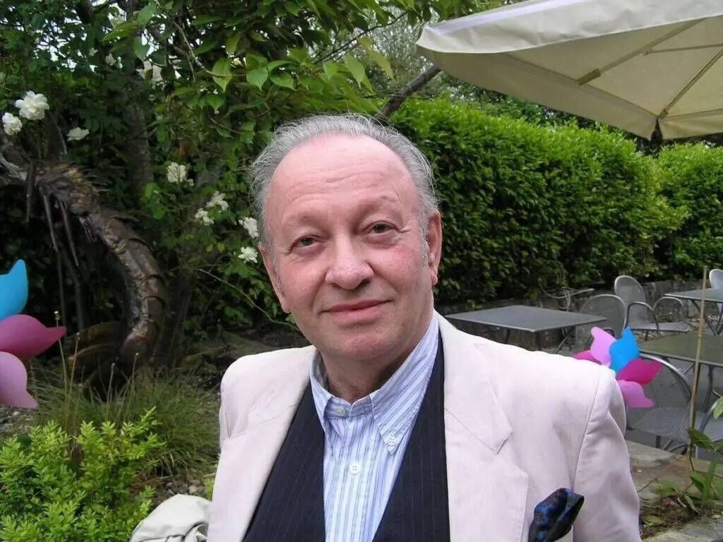 Joachim Beug, author, who features at Words by Water: Kinsale Literary Festival 2025. 