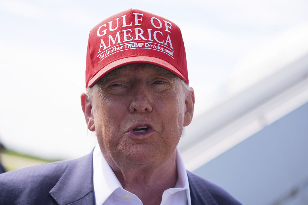 President Donald Trump speaks with the media as he arrives at "Alligator Alcatraz," a new migrant detention facility at Dade-Collier Training and Transition facility, Tuesday, July 1, 2025, in Ochopee, Fla. (AP Photo/Evan Vucci) President Donald Trump speaks with the media as he arrives at "Alligator Alcatraz," a new migrant detention facility at Dade-Collier Training and Transition facility, Tuesday, July 1, 2025, in Ochopee, Fla. (AP Photo/Evan Vucci)