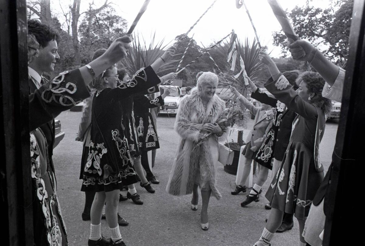 Peggy McTeggart receiving a guard of honour as she arrives at the John Barleycorn, Glanmire, at a function to honour her achievements after her pupils captured seven trophies at the All-Ireland dancing championship held in Derry. Picture: Eddie O'Hare
