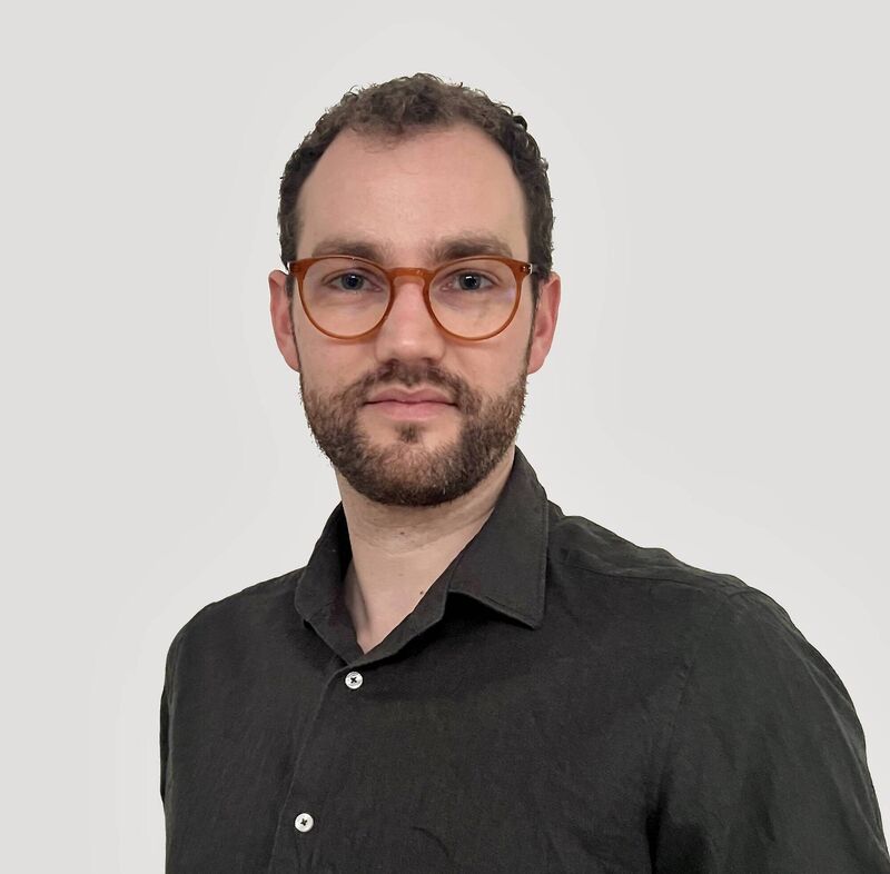 Tim van Wanrooij, a Dublin-based counselling psychologist who specialises in working with couples, can see the pros and cons of sharing a bed with someone you love. Tim van Wanrooij, a Dublin-based counselling psychologist who specialises in working with couples, can see the pros and cons of sharing a bed with someone you love.
