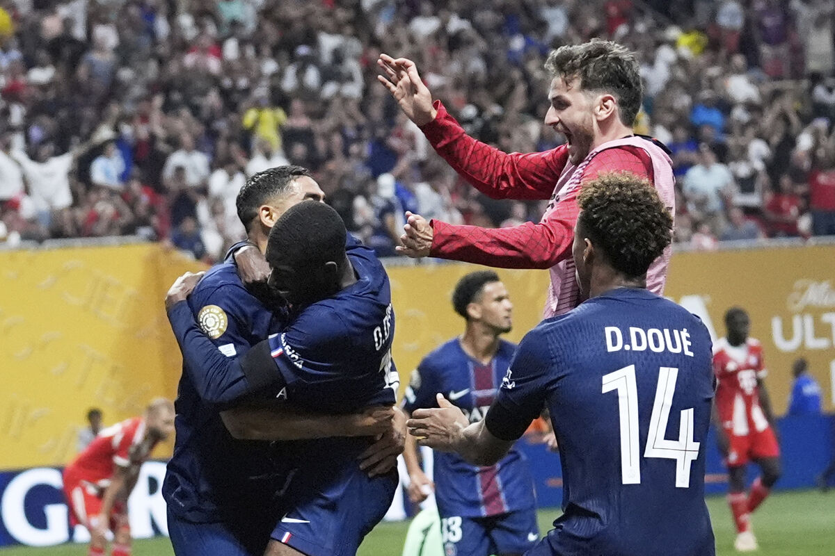 Paris Saint-Germain's Ousmane Dembele celebrates after scoring his team's second goal during the Club World Cup quarterfinal soccer match between PSG and Bayern Munich in Atlanta, Saturday, July 5, 2025. (AP Photo/Brynn Anderson) Paris Saint-Germain's Ousmane Dembele celebrates after scoring his team's second goal during the Club World Cup quarterfinal soccer match between PSG and Bayern Munich in Atlanta, Saturday, July 5, 2025. (AP Photo/Brynn Anderson)