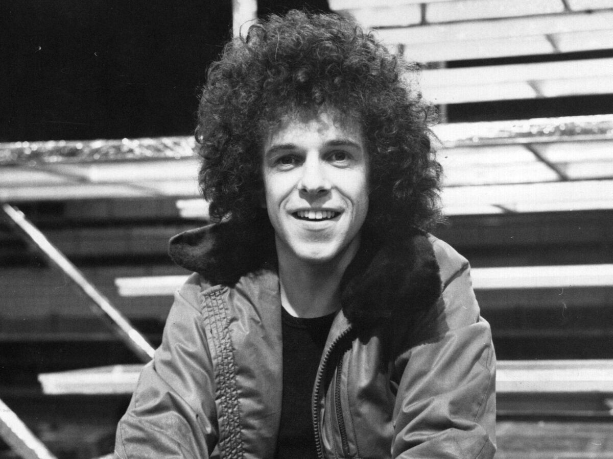 Leo Sayer IN 1975. (Photo by Central Press/Getty Images) Leo Sayer IN 1975. (Photo by Central Press/Getty Images)