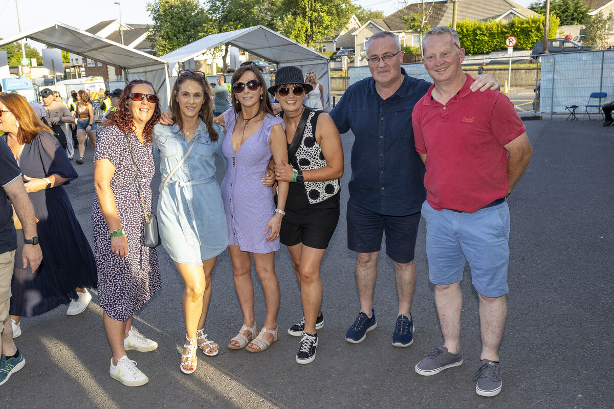 Trish Wade, Anne Marie O'Brien, Olivia O'Donnell, Joanne Brown, Pat Wade and Damien Browne from Ballyneety, Co Limerick. Trish Wade, Anne Marie O'Brien, Olivia O'Donnell, Joanne Brown, Pat Wade and Damien Browne from Ballyneety, Co Limerick.