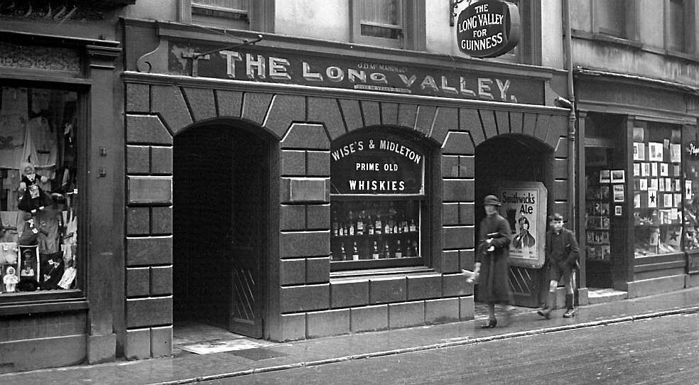 However, it is not all bad news: The Long Valley on Winthrop St in Cork, pictured here in December 1934, is one of the Irish bars thriving to this day. Picture: Irish Examiner Archive However, it is not all bad news: The Long Valley on Winthrop St in Cork, pictured here in December 1934, is one of the Irish bars thriving to this day. Picture: Irish Examiner Archive