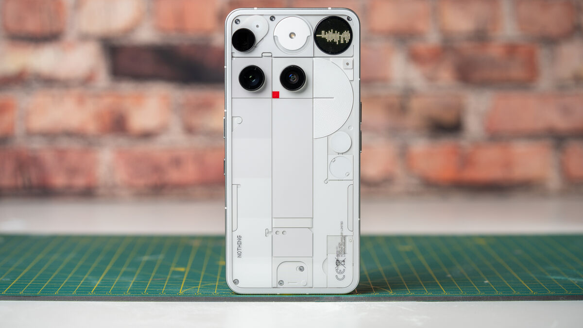 Phone (3) comes with the latest WiFi 7 and Bluetooth 6.0 support. Picture: Noel Campion.