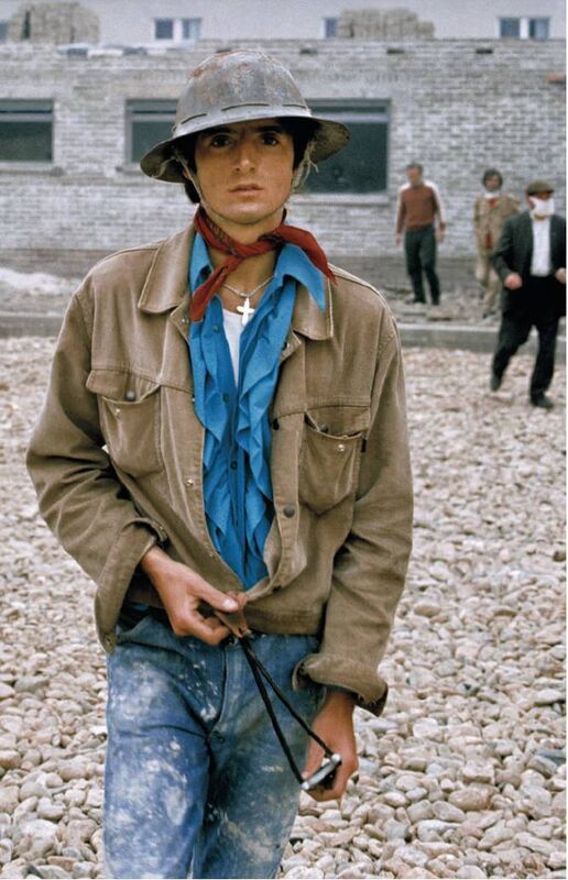 Bogside slingshot man. Pic: Gilles Caron