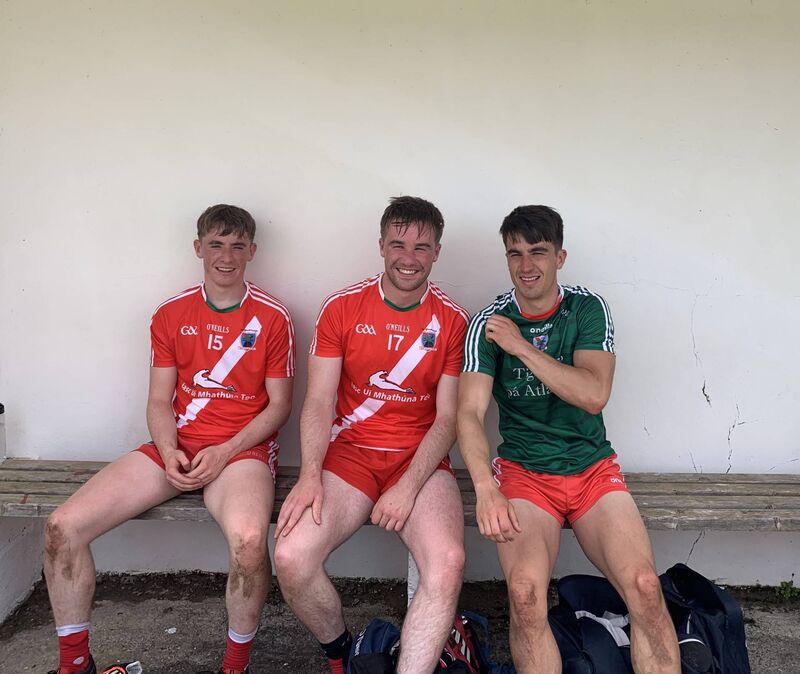 Ruaidhrí Ó Beaglaoich, Caoimhghín Ó Beaglaoich agus Brian Ó Beaglaoich in the dugout together after a game in August 2020. The first time the three brothers played together for the Gaeltacht