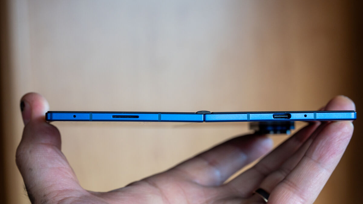 The Z Fold 7 is just 8.9mm unfolded and is 24g lighter than its predecessor. Picture: Noel Campion. The Z Fold 7 is just 8.9mm unfolded and is 24g lighter than its predecessor. Picture: Noel Campion.