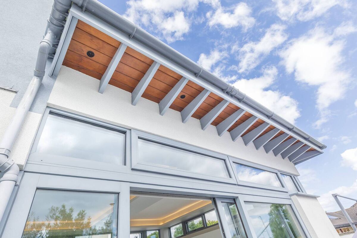 Finding eaves Finding eaves