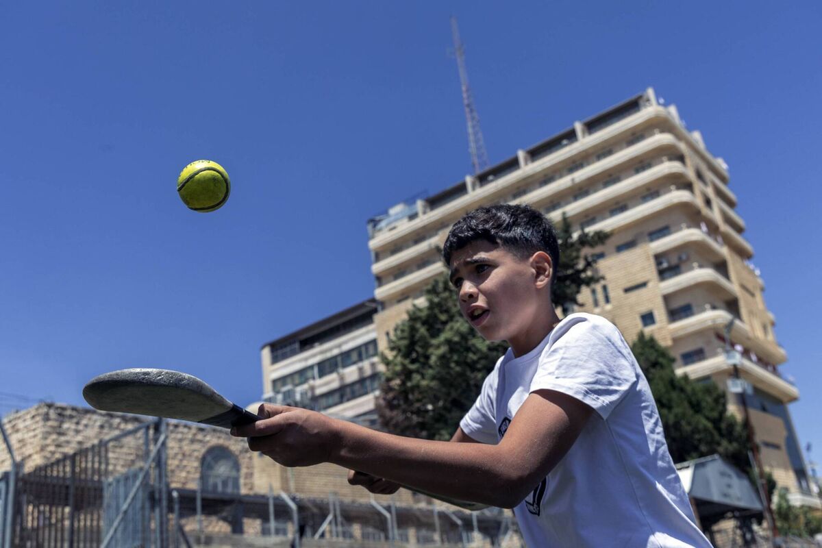 Photography of the GAA Palestine team by Séamus Murphy