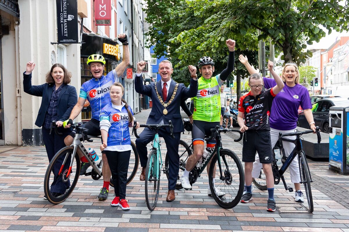  (Left to right) Claire Wright of Down Syndrome Ireland, Paul Sheridan, founder of the Tour de Munster; Jeni Kiely; Lord Mayor of Cork Fergal Dennehy; Cycling legend Seán Kelly; Cial Casserly, and Tara Casserly, chairperson of Down Syndrome Cork, at the official start of the 25th annual Tour de Munster. Picture: Michael O'Sullivan / OSM PHOTO