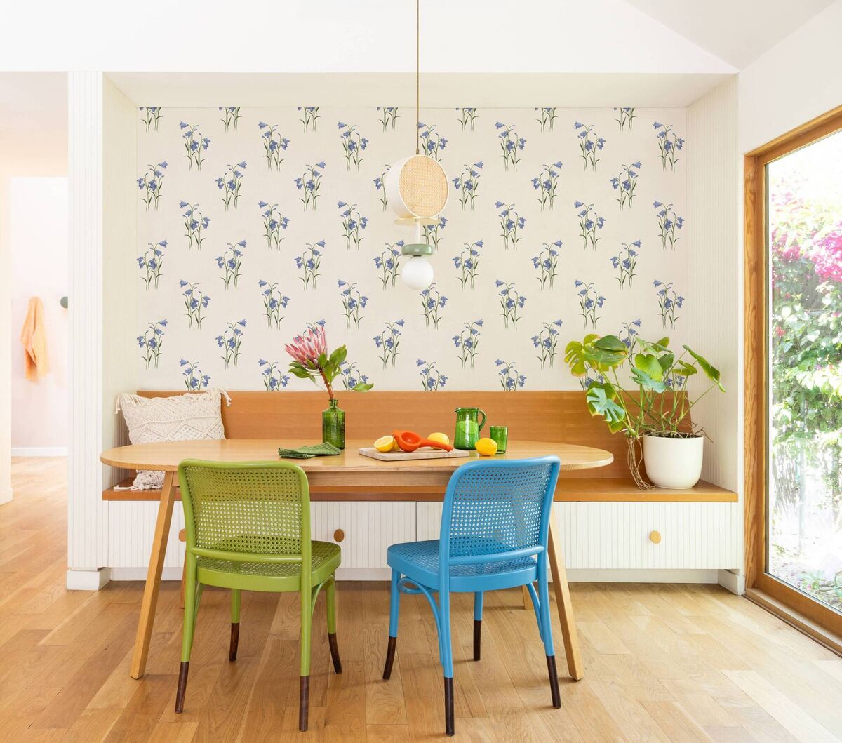 'Ulricha' from Sarah Jessica Parker's wallpaper collection. 'Ulricha' from Sarah Jessica Parker's wallpaper collection.