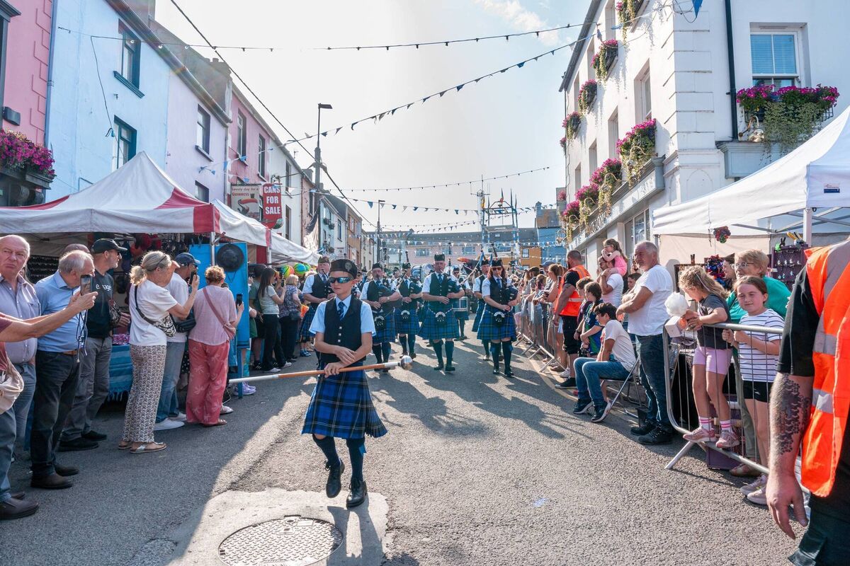 Killorglin Pipe Band entertain the crowds assembled on the streets of the Kerry town during 'The Scattering', on the the last day of the Puck Fair festival. Picture: David Ryan