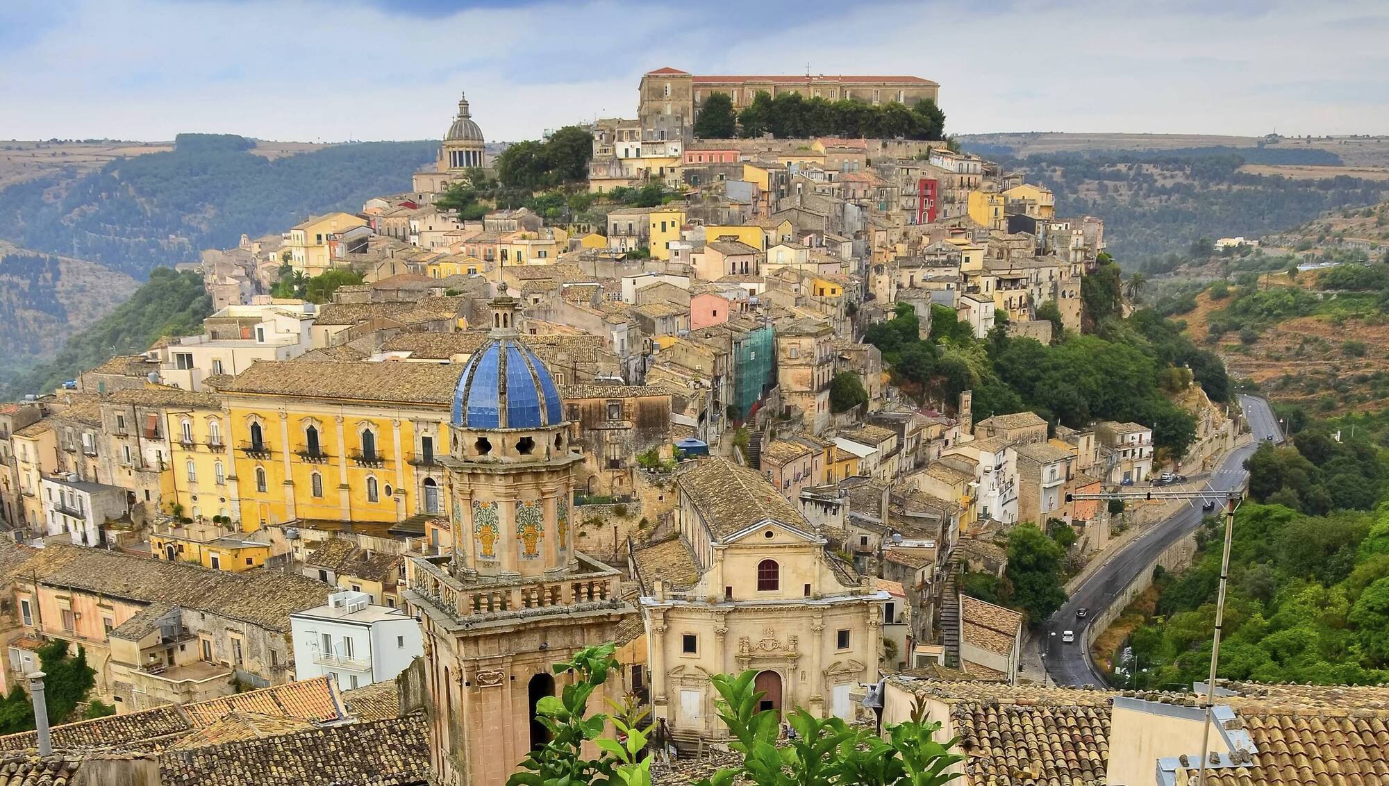 Property Advice: Should I buy a doer-upper in Sicily for €1?