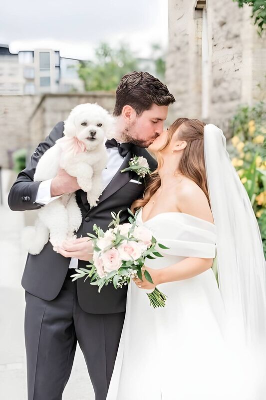 John and Isabel Lynch with their dog Polly.