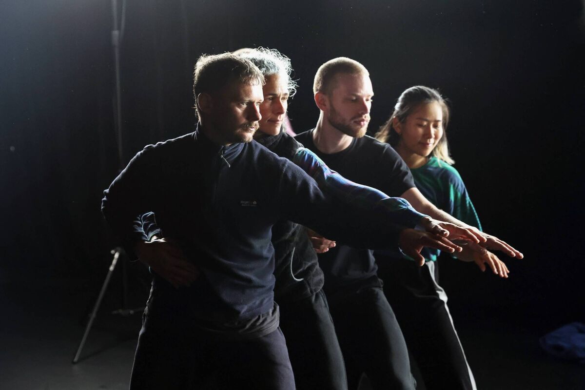 Teac Damsa members preparing their newest performance ‘1975’