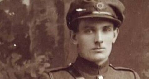 Motorbike that led Michael Collins’ convoy to Béal na Bláth unveiled in West Cork museum