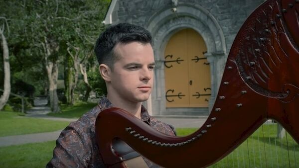 Dr Fiachra Ó Corragáin Dr Fiachra Ó Corragáin