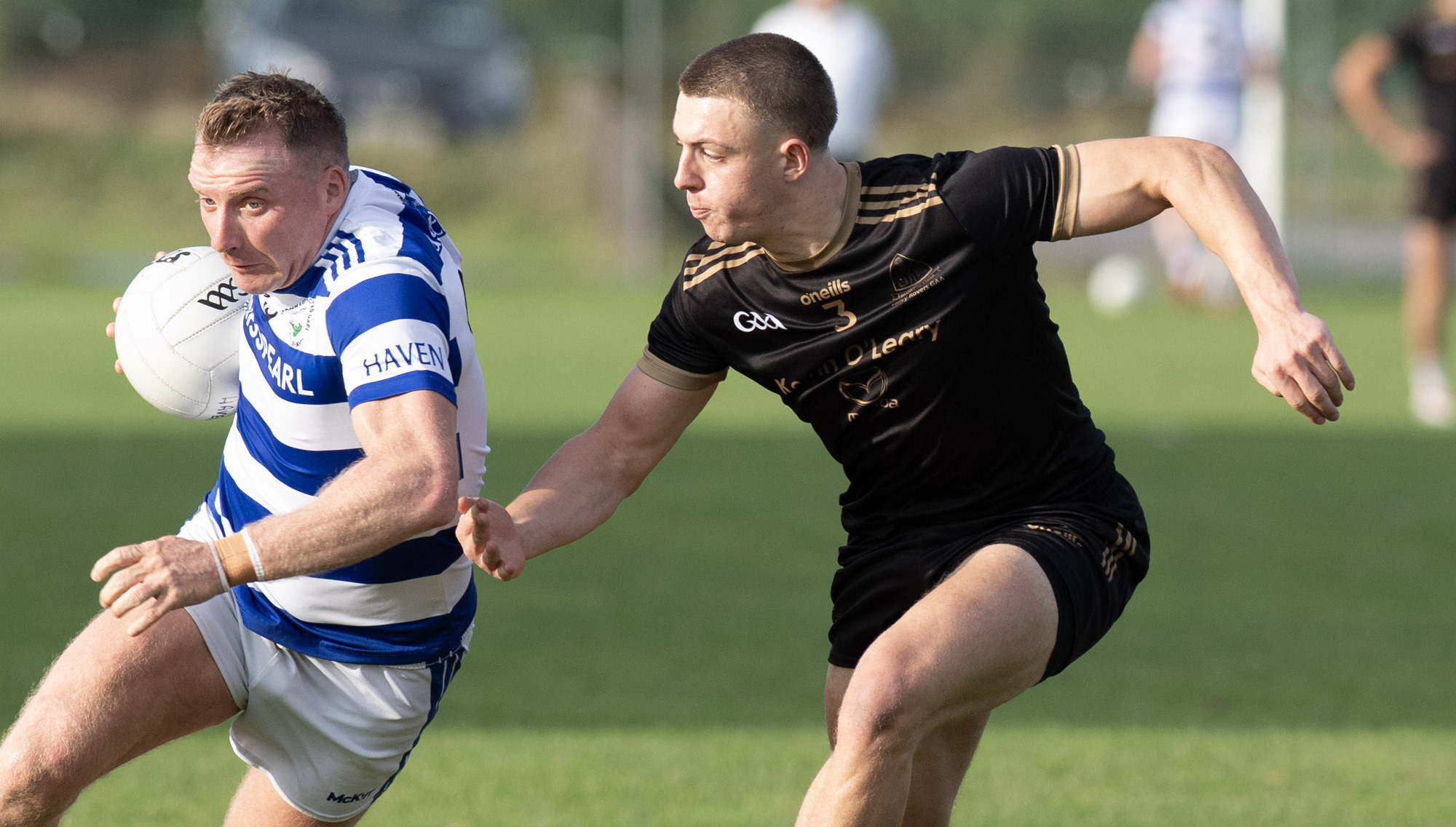 Castlehaven sail through to knockout stages with comprehensive victory ...