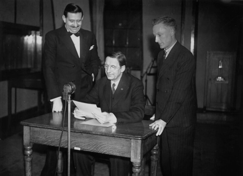 Éamon de Valera delivering a radio address to listeners in the US in January 1939. Another radio broadcast on St Patrick's Day, 1943, is frequently misquoted. File picture: Keystone/Getty Éamon de Valera delivering a radio address to listeners in the US in January 1939. Another radio broadcast on St Patrick's Day, 1943, is frequently misquoted. File picture: Keystone/Getty