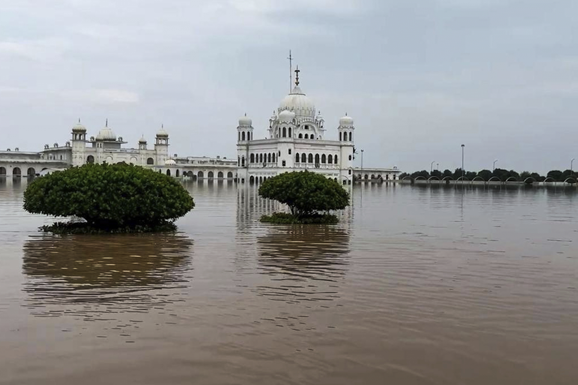 Floods affect 1.2 million and displace nearly 250,000 in eastern Pakistan