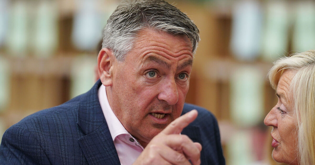 Cork MEP Billy Kelleher seeks Fianna Fáil support in presidential election ...