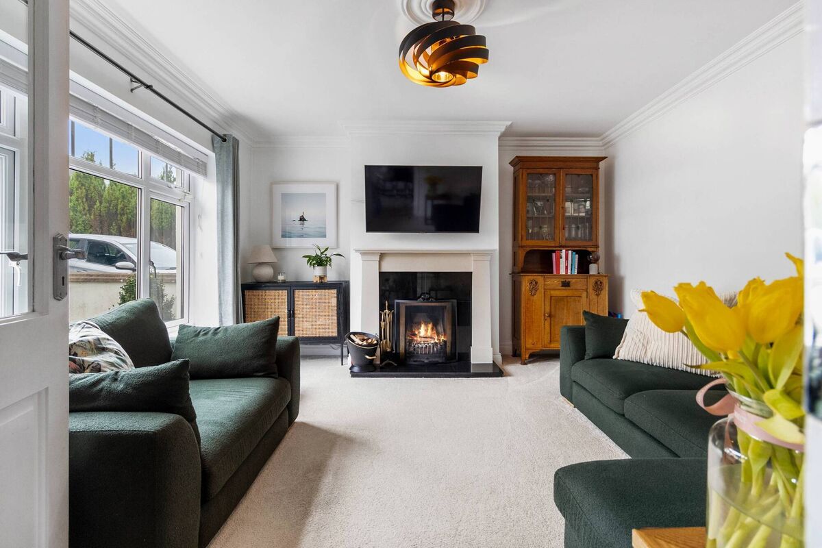 Warm and inviting living room Warm and inviting living room