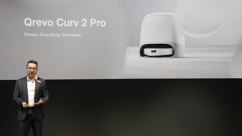 Roborock’s Qrevo Curv 2 Pro combines 25,000Pa suction with an ultra-slim 7.98cm design to tackle carpets and hard floors alike. Picture: Noel Campion. Roborock’s Qrevo Curv 2 Pro combines 25,000Pa suction with an ultra-slim 7.98cm design to tackle carpets and hard floors alike. Picture: Noel Campion.