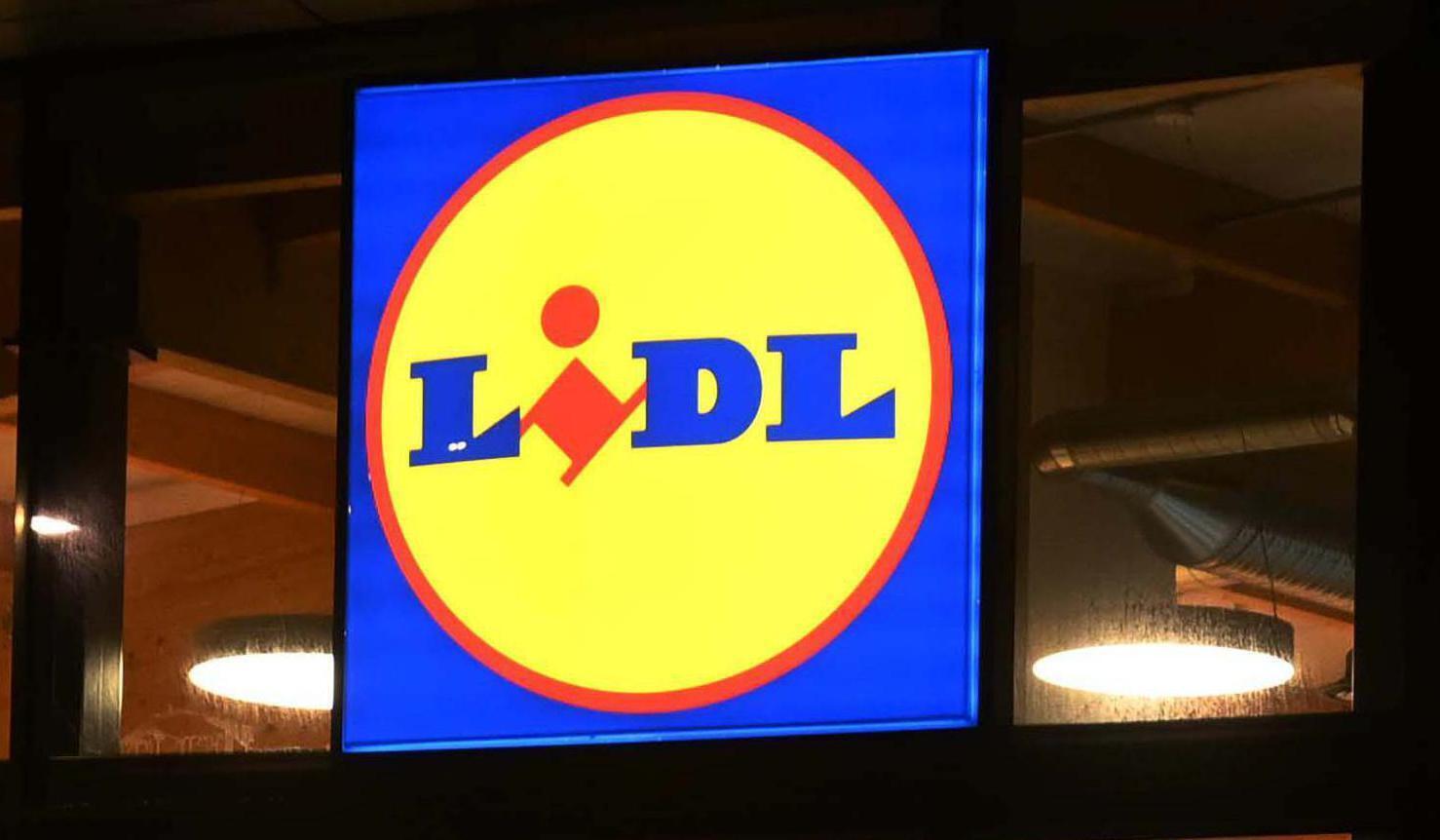 Man with 183 convictions left Lidl with stolen beer cans down his pants