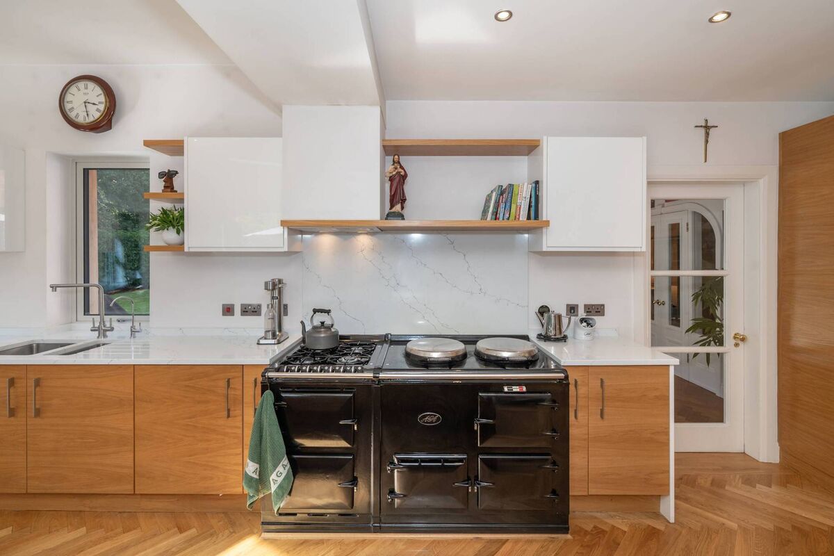 €27,000 AGA combi €27,000 AGA combi